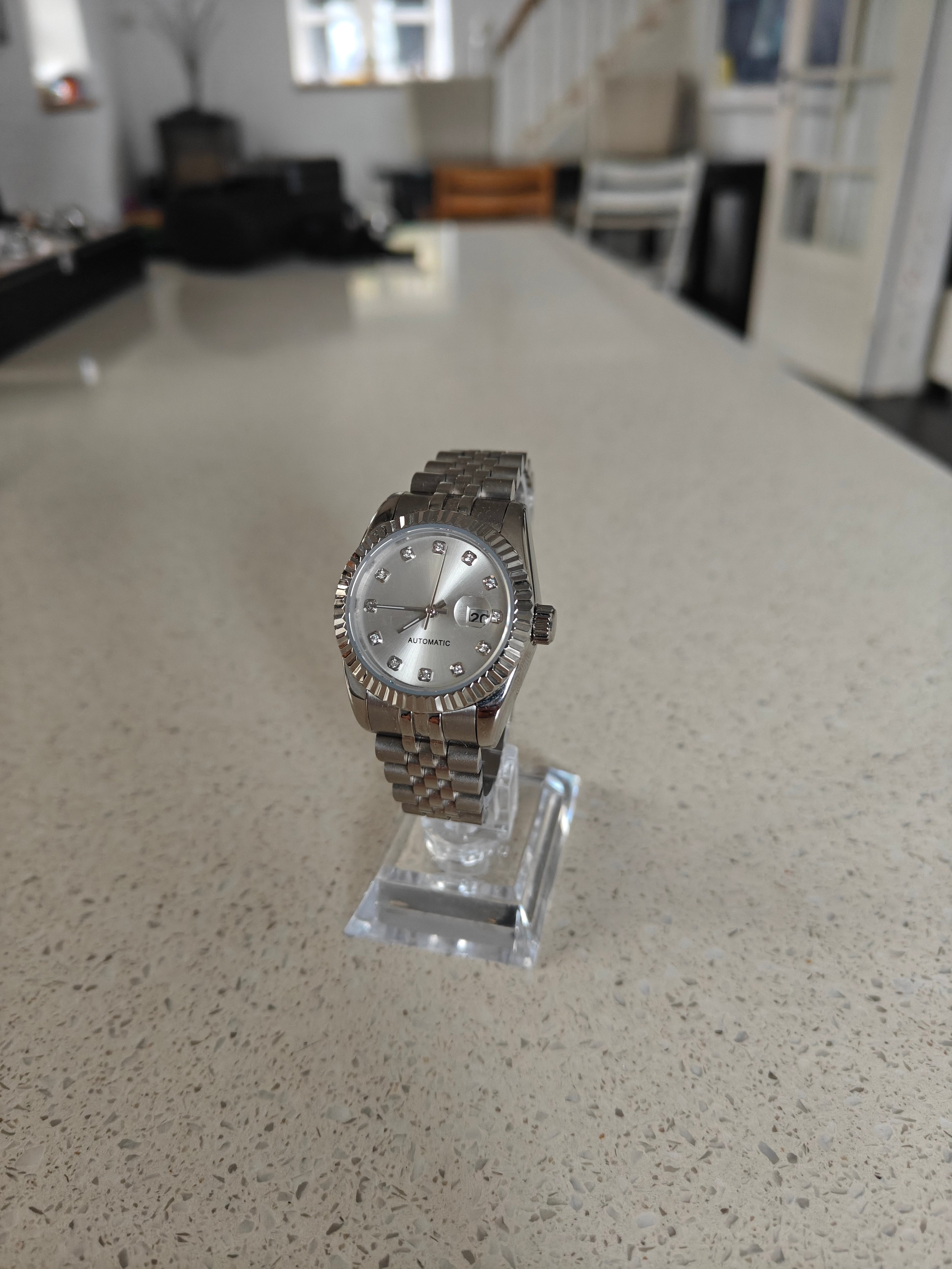 Silver Grace – Dameur