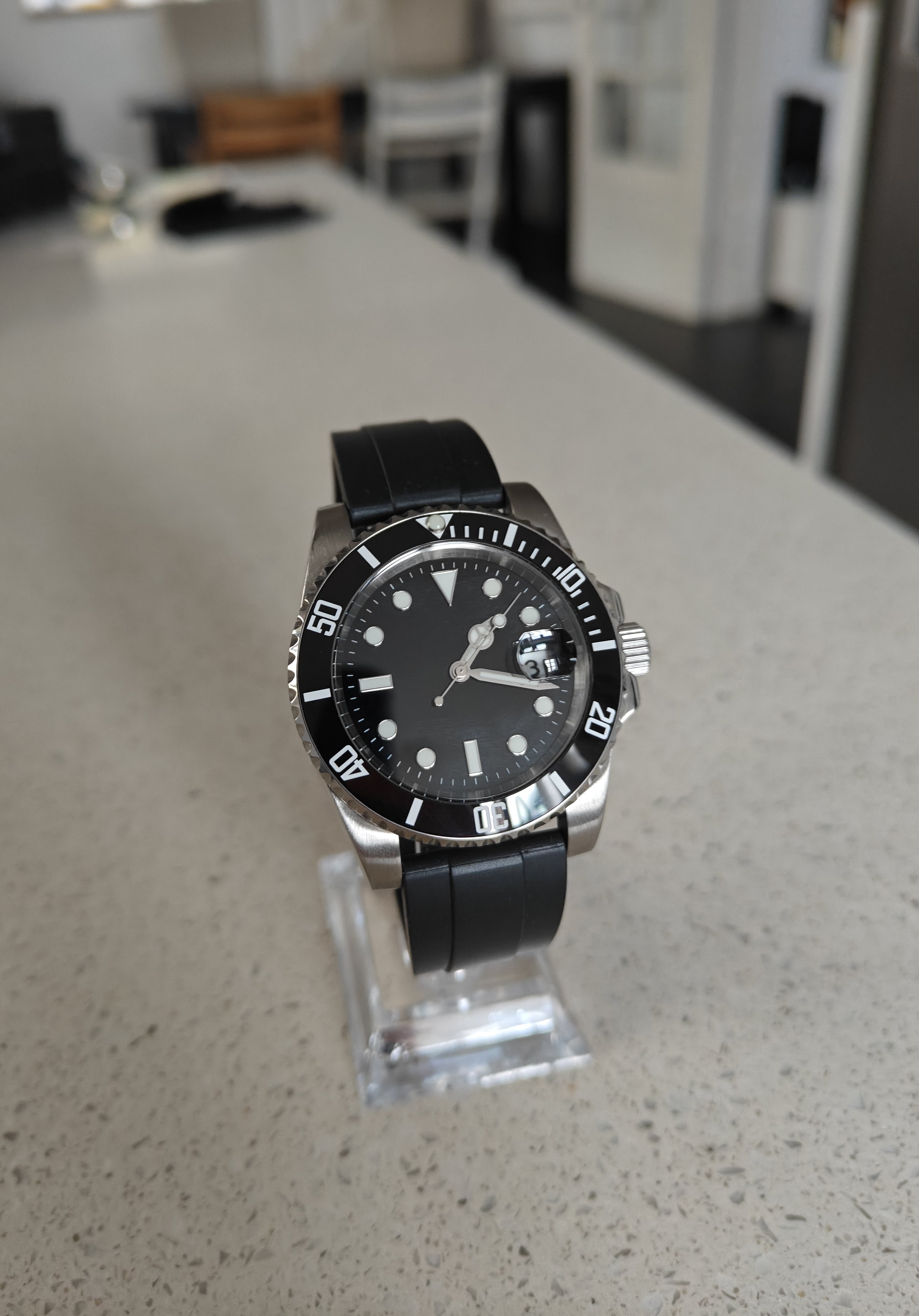 Sort Diver – Automatisk ur med hardlex & sort gummirem