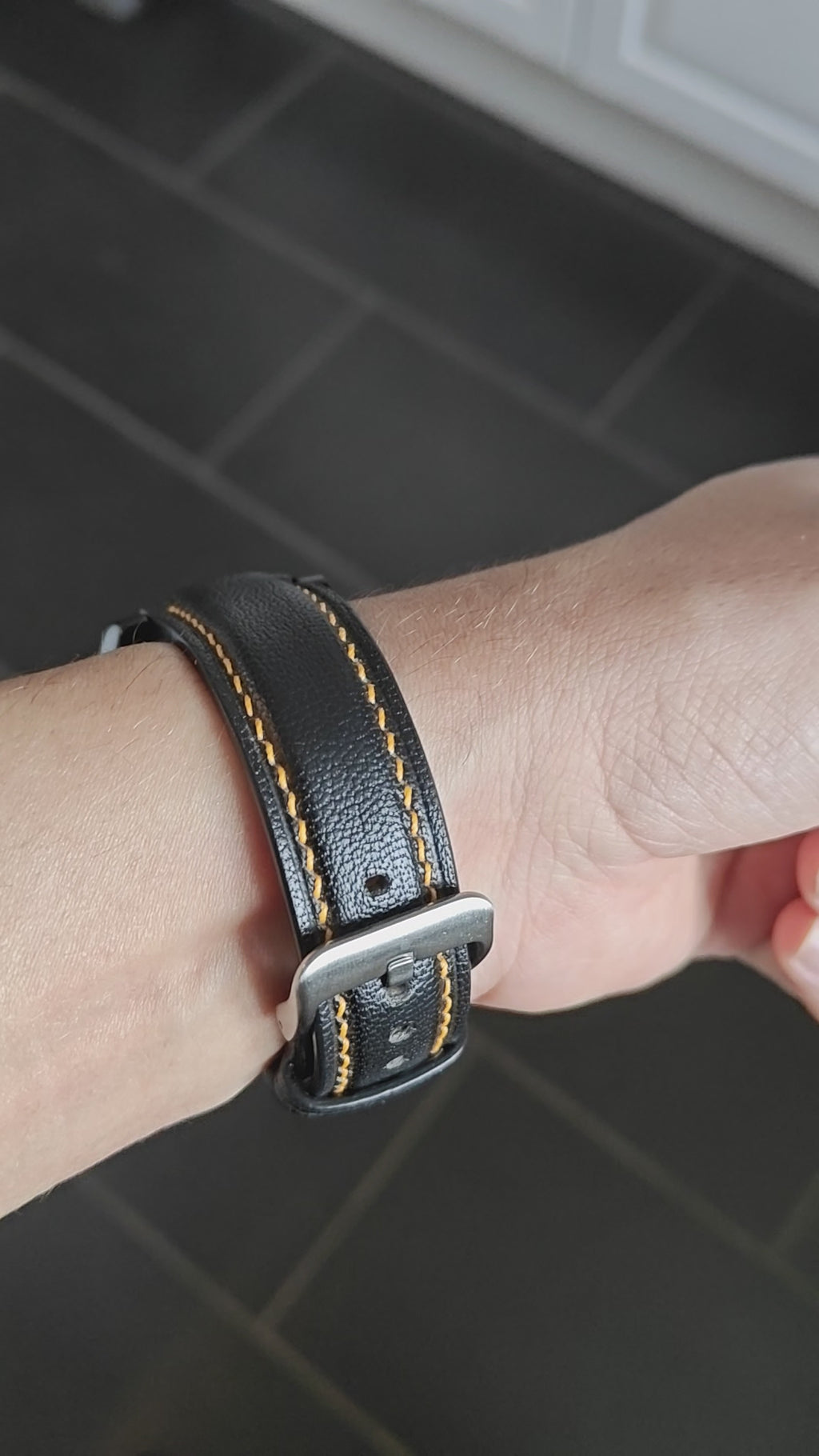 FERÁL GMT Gold Edition – Håndlavet Elegance