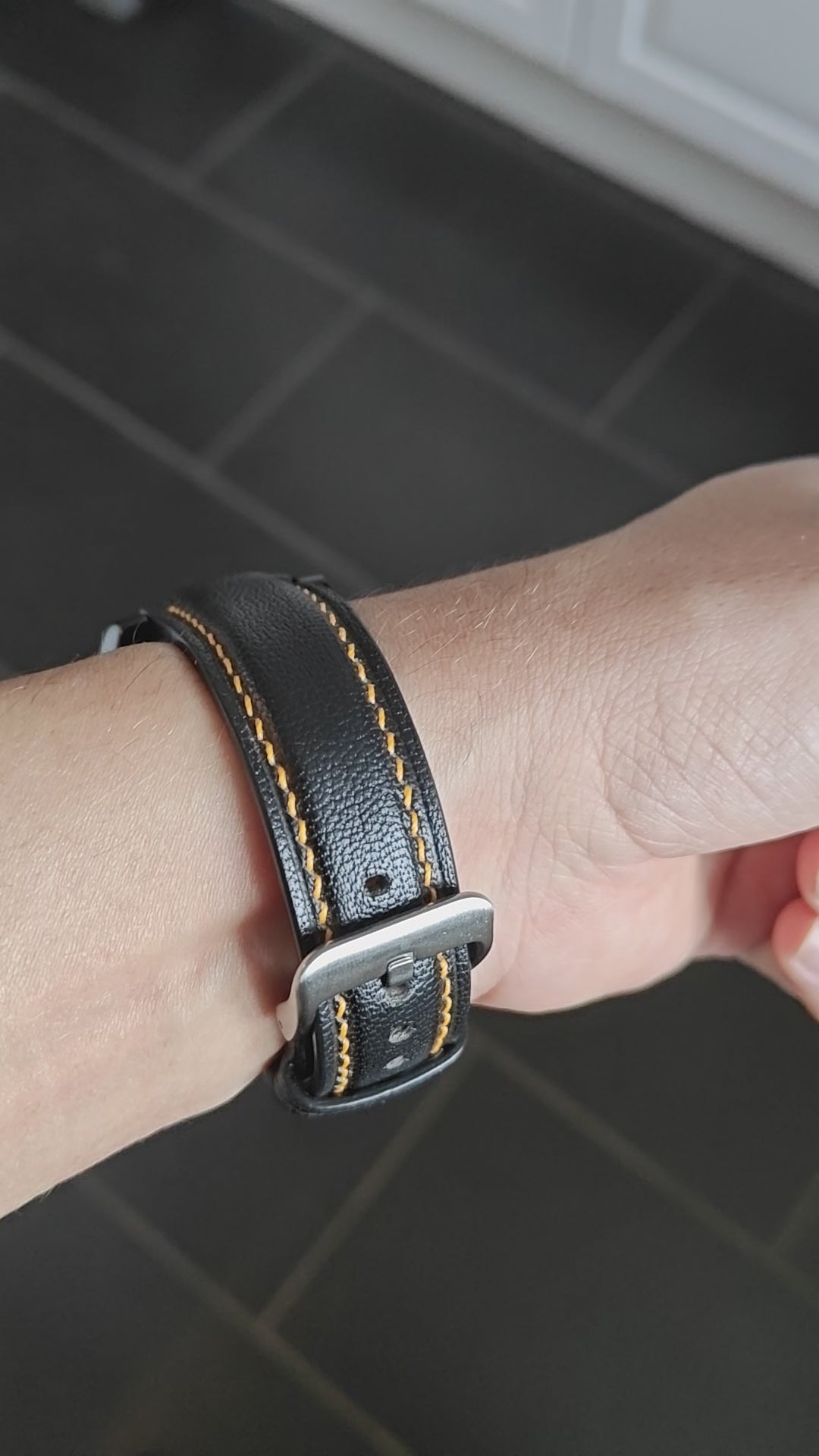 FERÁL GMT Gold Edition – Håndlavet Elegance